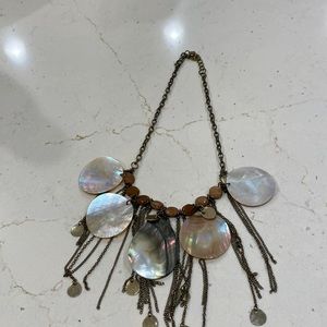 Adjustable boutique necklace